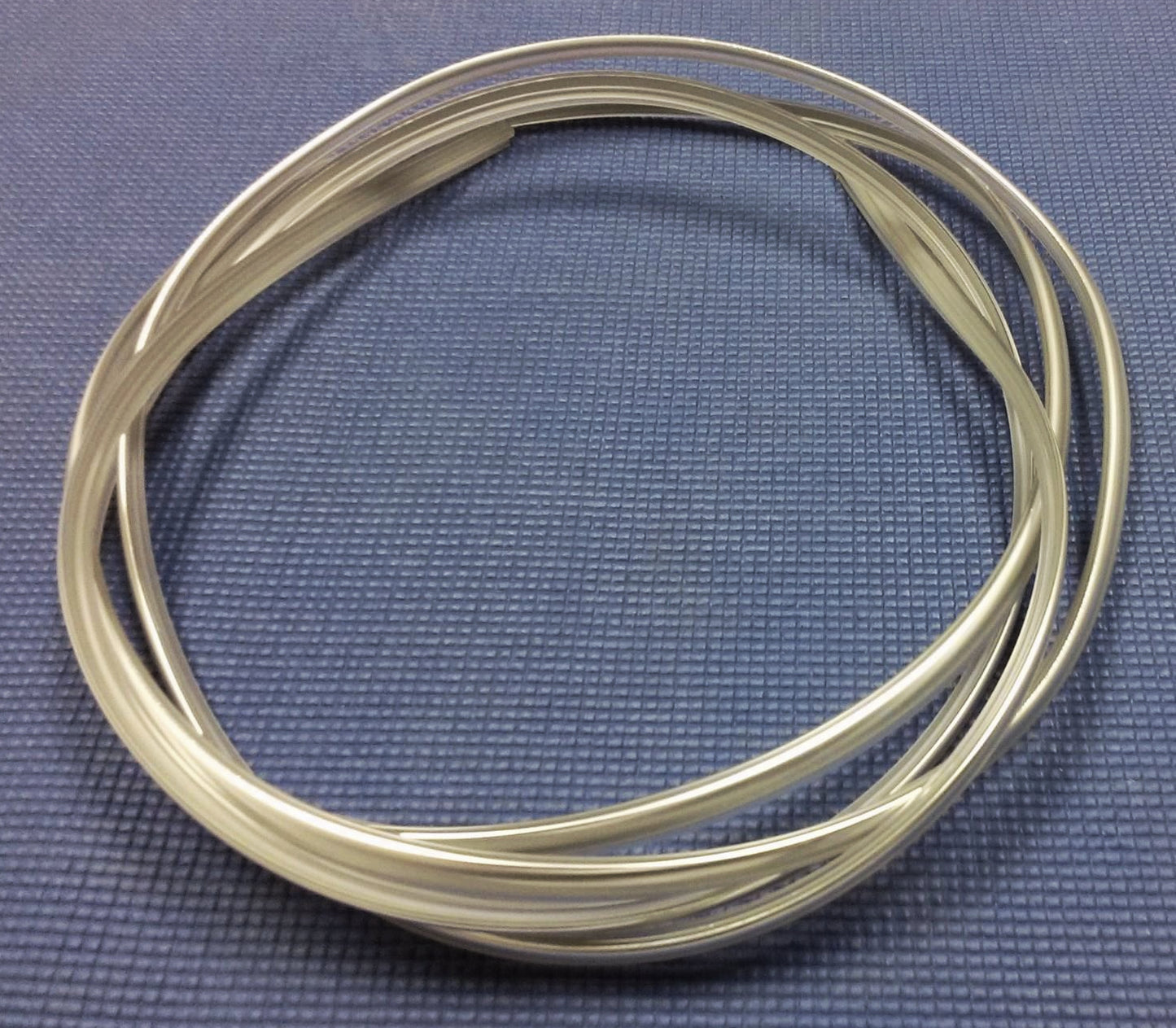 1975-1993 DODGE PLYMOUTH PICKUP CHROME PLASTIC LOCK STRIP F/ REAR WINDOW RUBBER