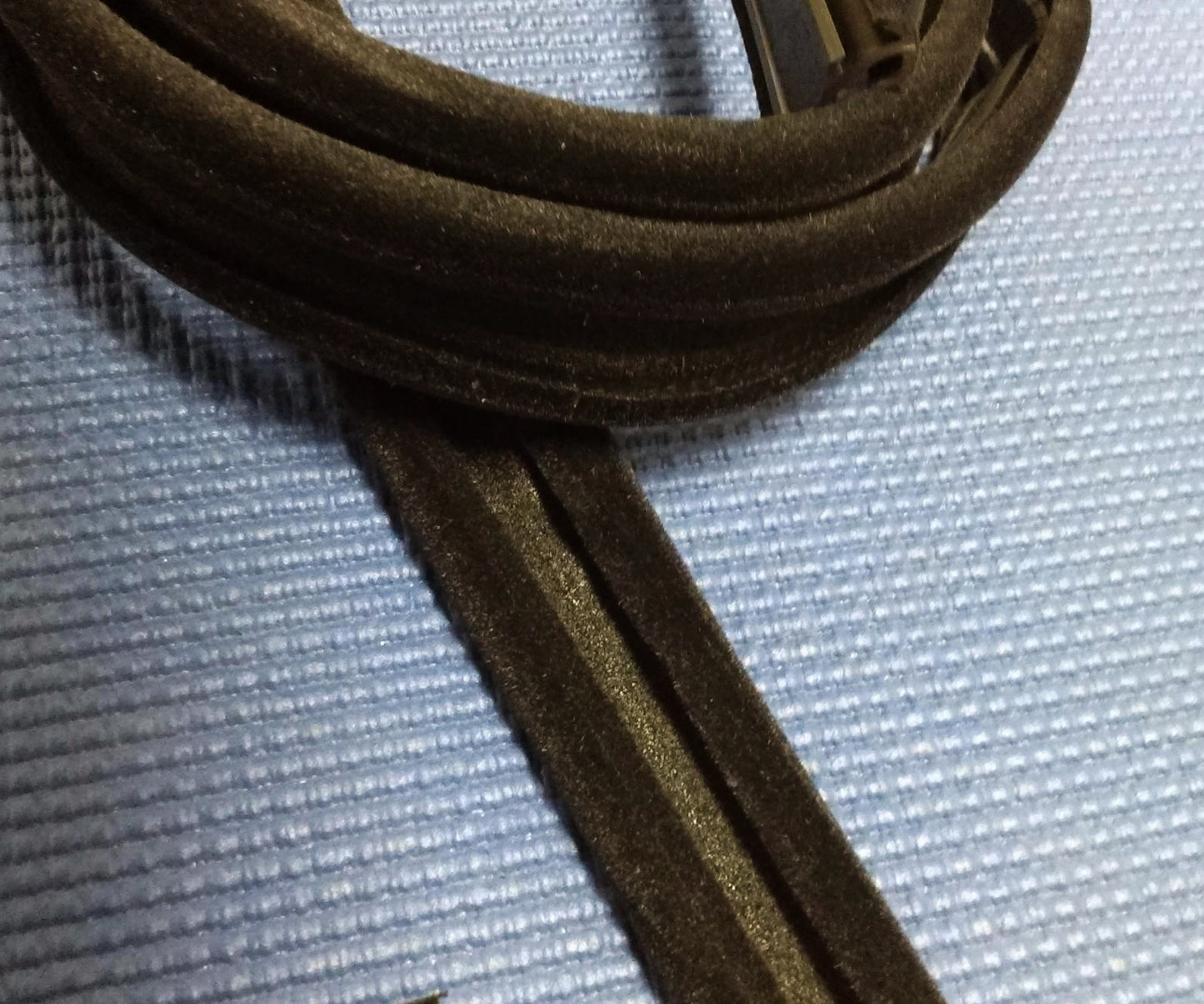 1973 - 1979 FORD PICKUP TRUCK COMPLETE DOOR RUN CHANNELS WINDOWFELT FUZZIES KIT