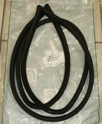 1966 1967 DODGE CORONET PLYMOUTH BELVEDERE SATELLITE REAR BACK WINDOW SEAL NEW