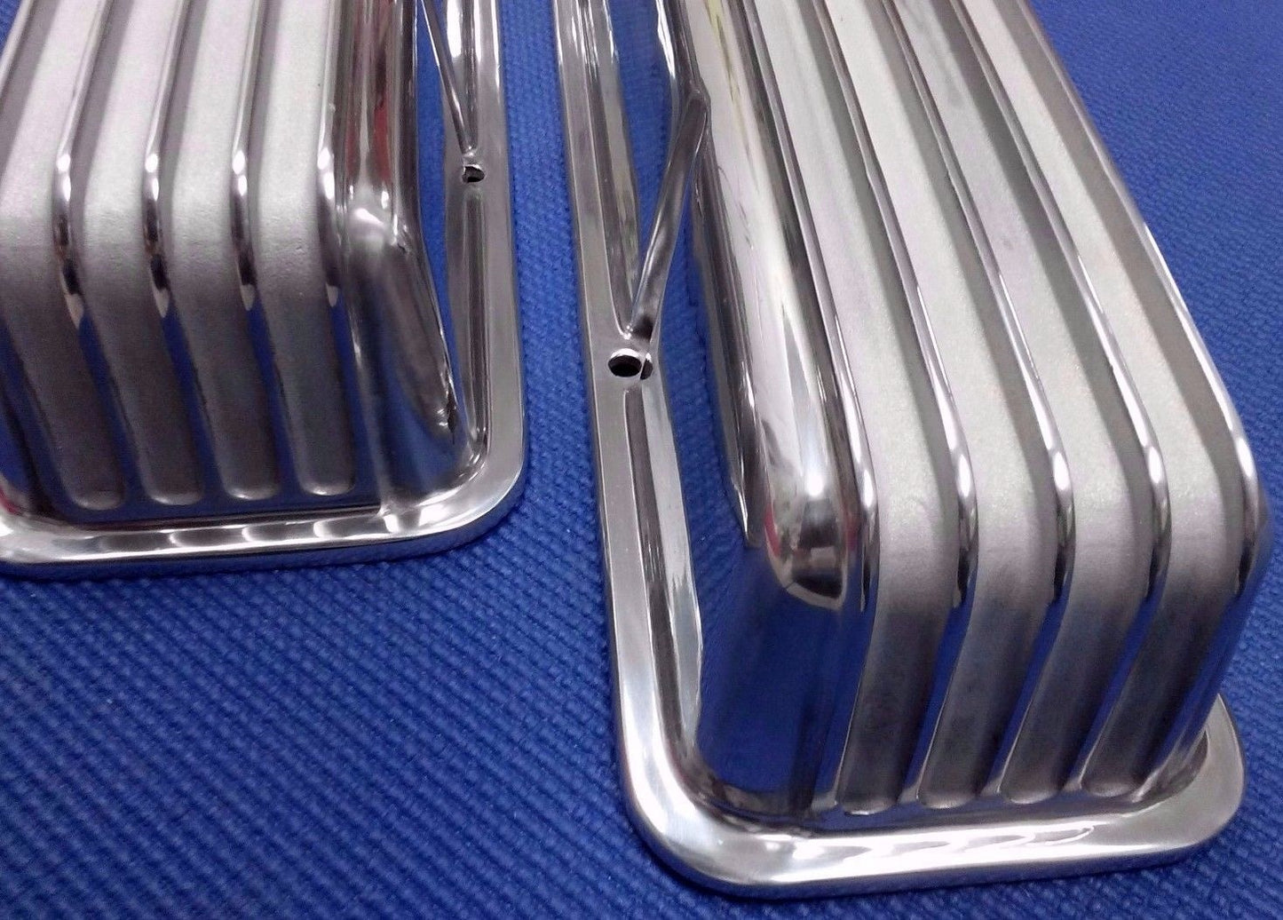 1957-1986 CHEVROLET GMC PICKUP TRUCK SML BLK TALL FINNED ALUMINUM VALVE COVERS