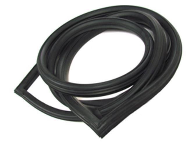 1969 1970 FORD MUSTANG FASTBACK MODELS REAR BLACK RUBBER WINDOW SEAL NEW