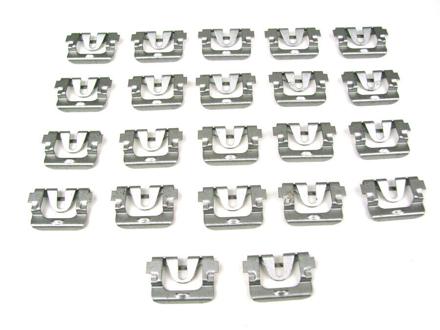 1968 - 1972 CHEVROLET - CHEVELLE - 2 DOOR HARDTOP WINDSHIELD MOLDING CLIP KIT