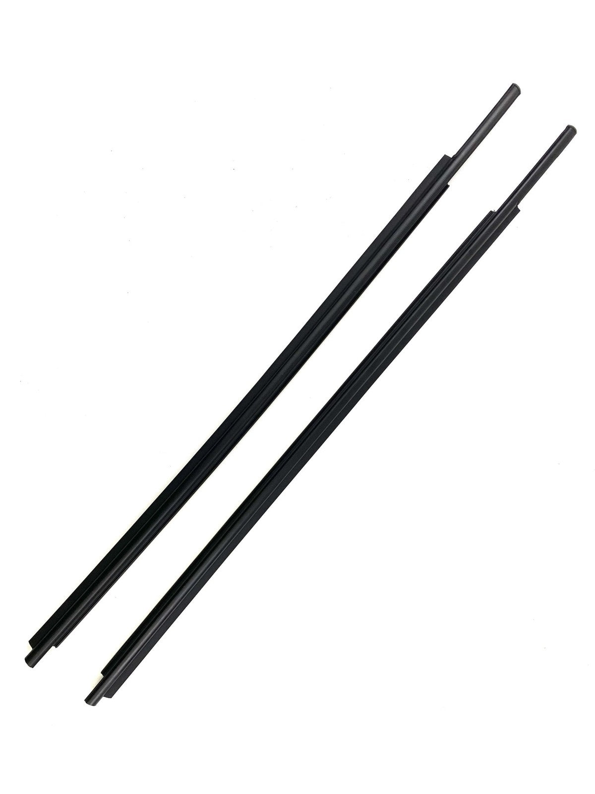 2007-2015 Toyota Tundra Outer Belt Weatherstrip Kit - Front