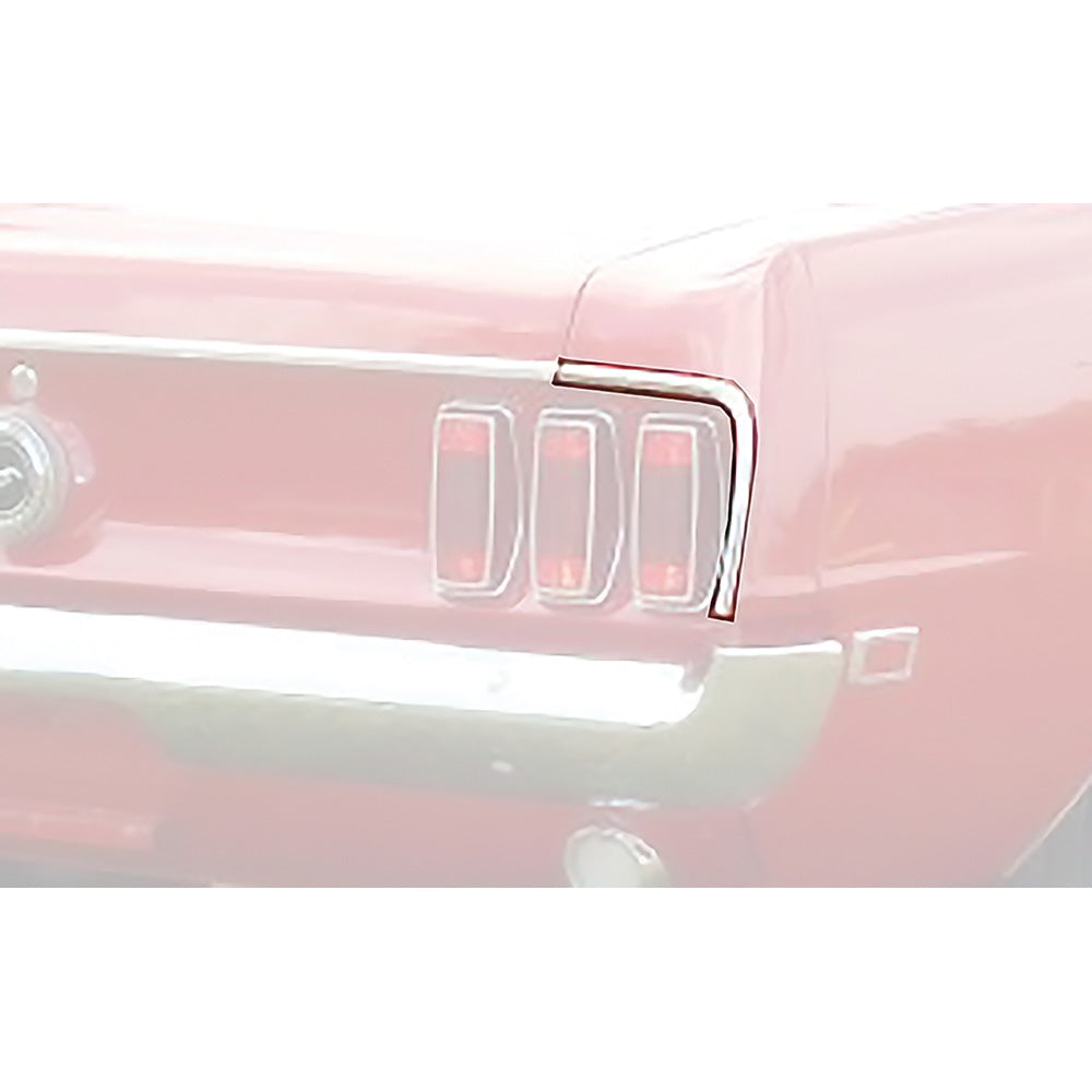 29078E - 1969-70 Mustang; Quarter Extension Molding; with Hardware; RH, Passenger Side