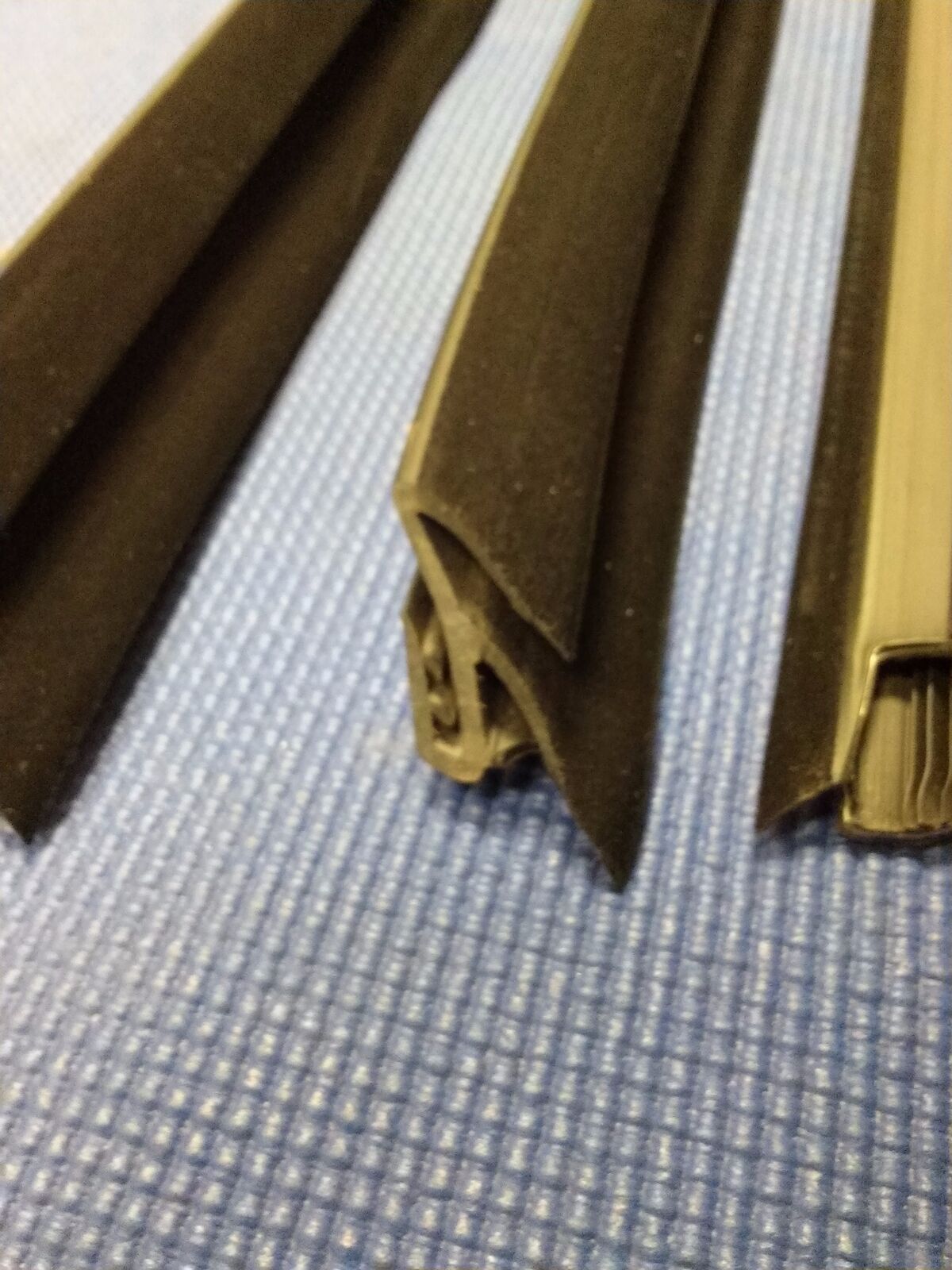 1994-2002 DODGE RAM PICKUP TRUCK FRONT DOOR WINDOW FELT RUBBER SEAL 4PC KIT