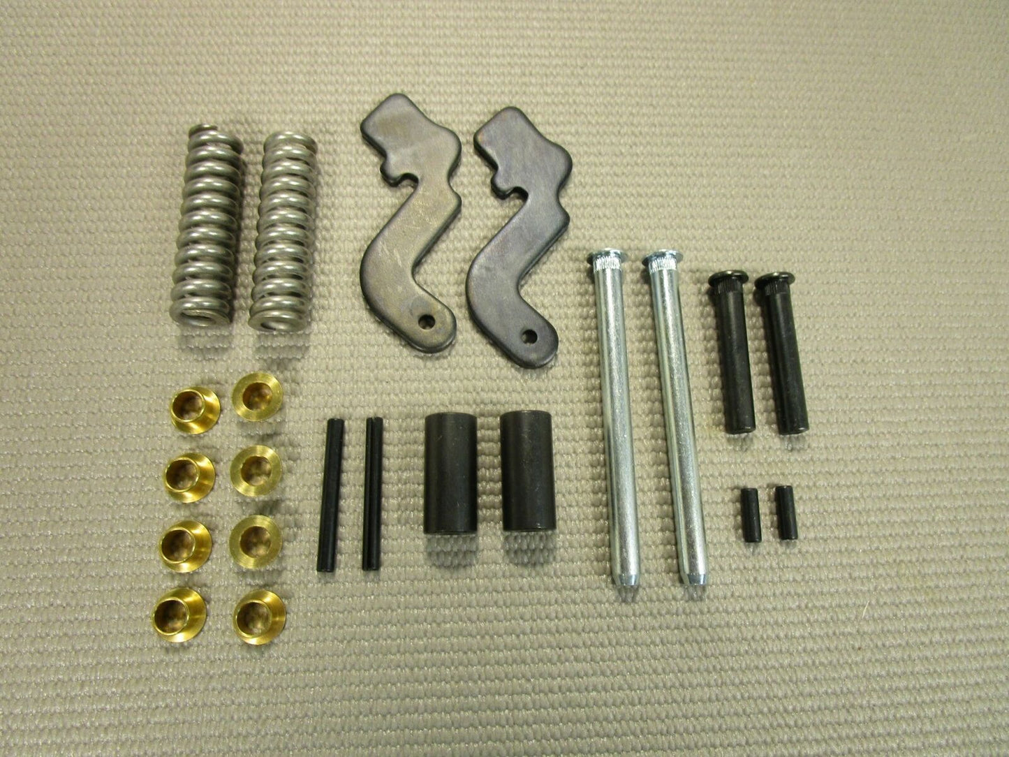 1971 1972 1973 1974 CHRYSLER DODGE CHARGER B-BODY DOOR HINGE REBUILD REPAIR KIT