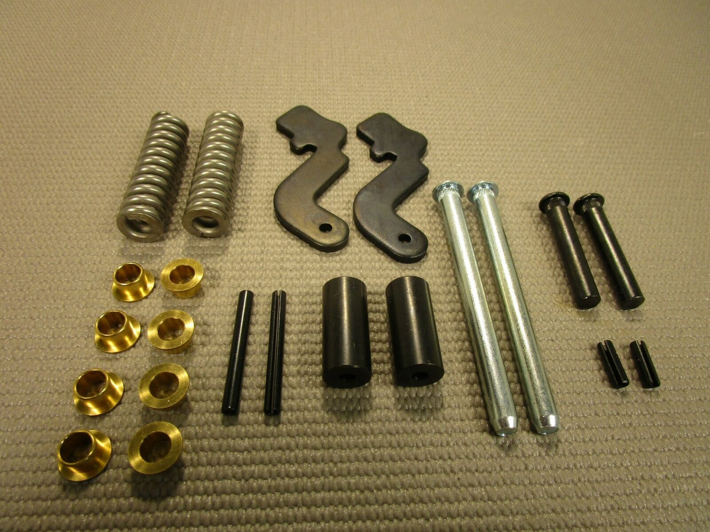 1971 1972 1973 1974 CHRYSLER DODGE CHARGER B-BODY DOOR HINGE REBUILD REPAIR KIT