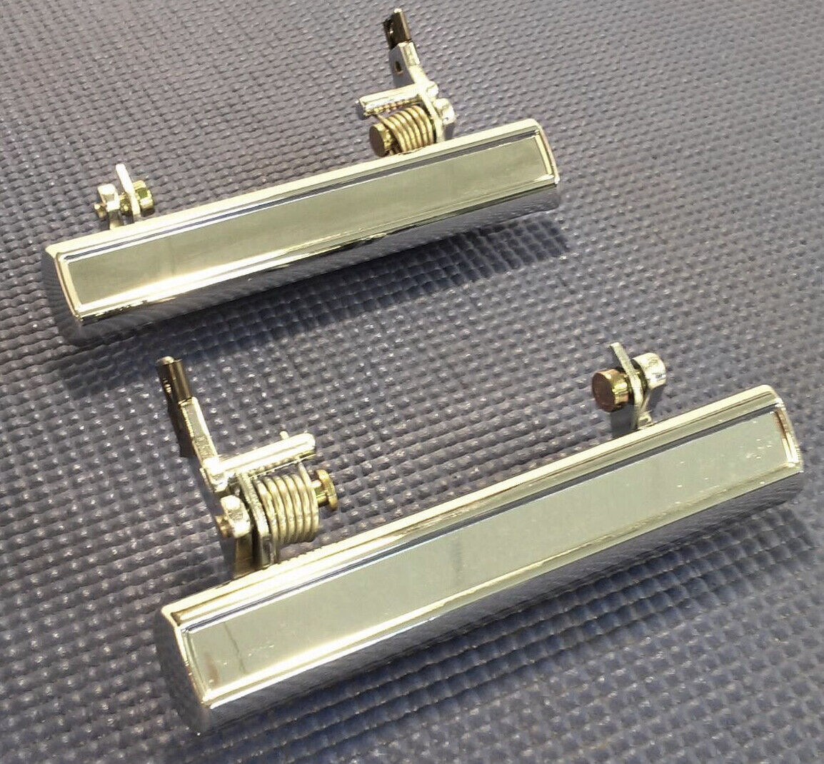 1976-1981 CHEVROLET CAMARO 1976 IMPALA CAPRICE OUTER CHROME DOOR HANDLE SET 2PCS