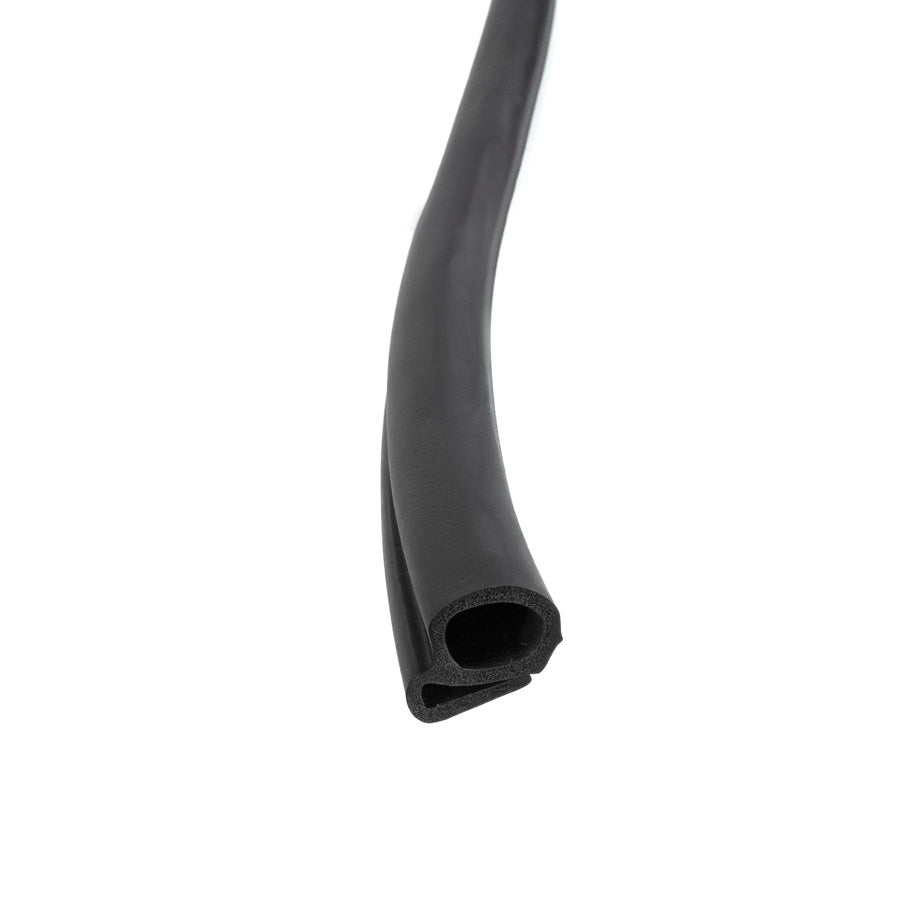 1967 - 1972 CHEVROLET & GMC SUBURBAN LEFT DOOR SEAL