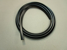 1982-1993 CHEVROLET S10 P-UP BLAZER GMC S15 WINDSHIELD BLACK RUBBER MOLDING KIT