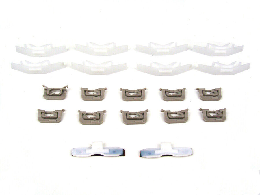 1993 - 1996 MITSUBISHI DIAMANTE 4 DOOR SEDAN FRONT WINDSHIELD MOLDING CLIP KIT