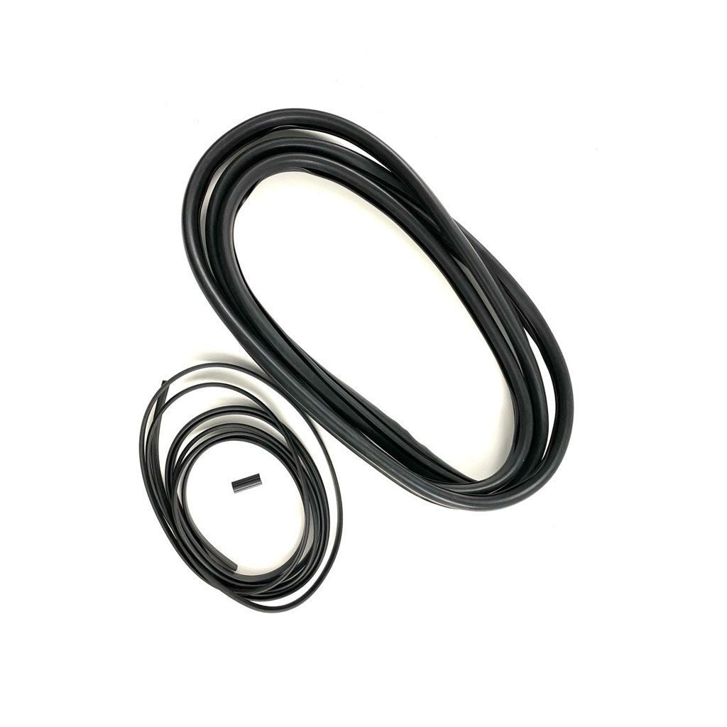 1973-1986 Chevrolet K10 Suburban Windshield Seal w/ lockstrip