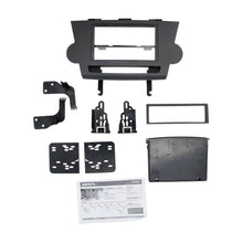 Metra 99-8222BR Toyota Highlander (w/o NAV) 2008-2012  Dash Installation Kit