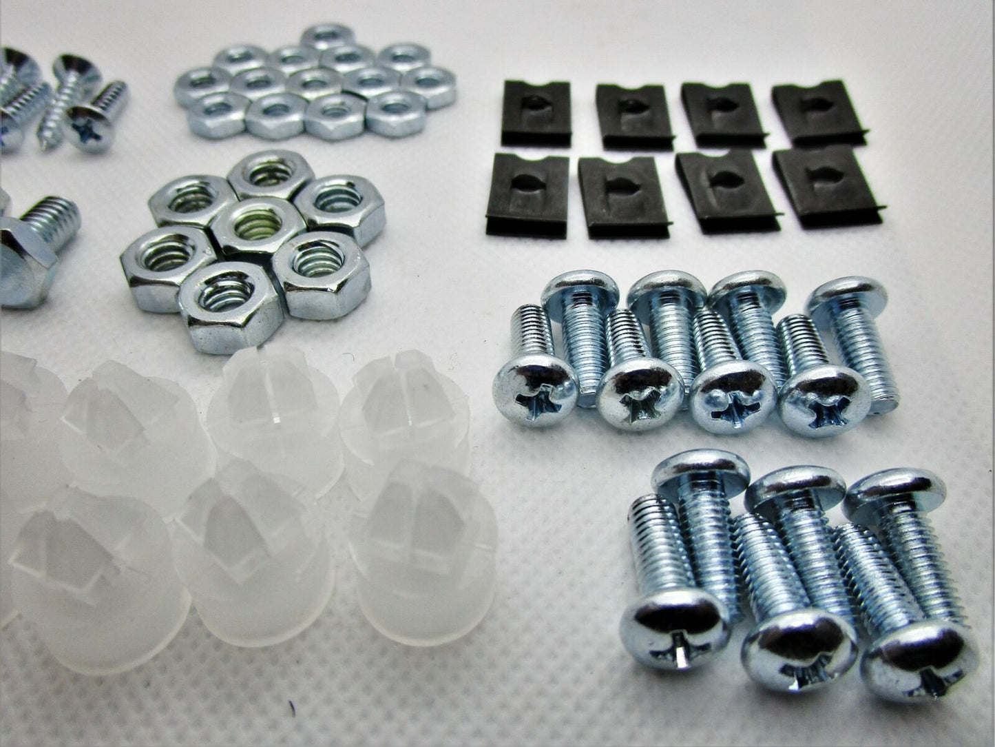 1967 1968 CHEVROLET CAMARO STANDARD/RS 66PC FRONT GRILL FASTENER KIT TOP QUALITY