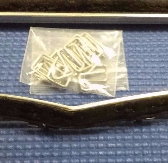 1955-1957 CHEVROLET 2 DOOR SEDAN DOOR WINDOW FELT FUZZIES RUBBER SEAL KIT NEW