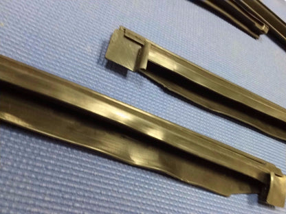 1973 - 1976 PLYMOUTH DUSTER DEMON DART SPORT REAR QUARTER WINDOW RUBBER SEAL SET