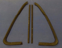1973-1980 GMC CHEVROLET PICK-UP BLAZER DOOR VENT WINDOW RUBBER SEAL SET NEW