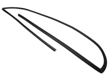 2003 - 2008 SUBARU - FORESTER - 4 DOOR WAGON WINDSHIELD MOLDING