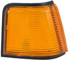 1987-88 Oldsmobile Cutlass Supreme, 442; Front Corner Lamp; RH Passenger Side