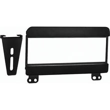 2001-03 Ford Mustang; Radio Mounting Kit; Single DIN 2 Inch Tall Radio
