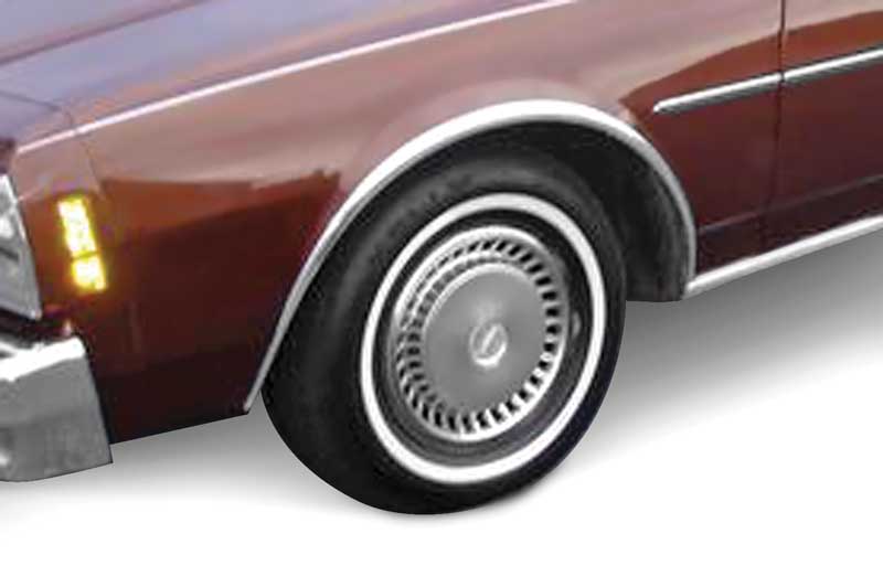 C2395 - 1977-79 Impala, Caprice; Front Wheel Opening Molding; LH Driver Side