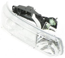 1999-02 Chevrolet Silverado & 2000-06 Suburban/Tahoe; Headlight Assembly; RH Passenger Side