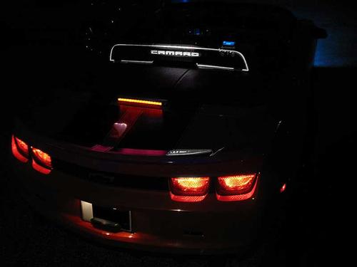 2010-15 Camaro Convertible - Rear Wind Restrictor with Single Color LED - WHITE