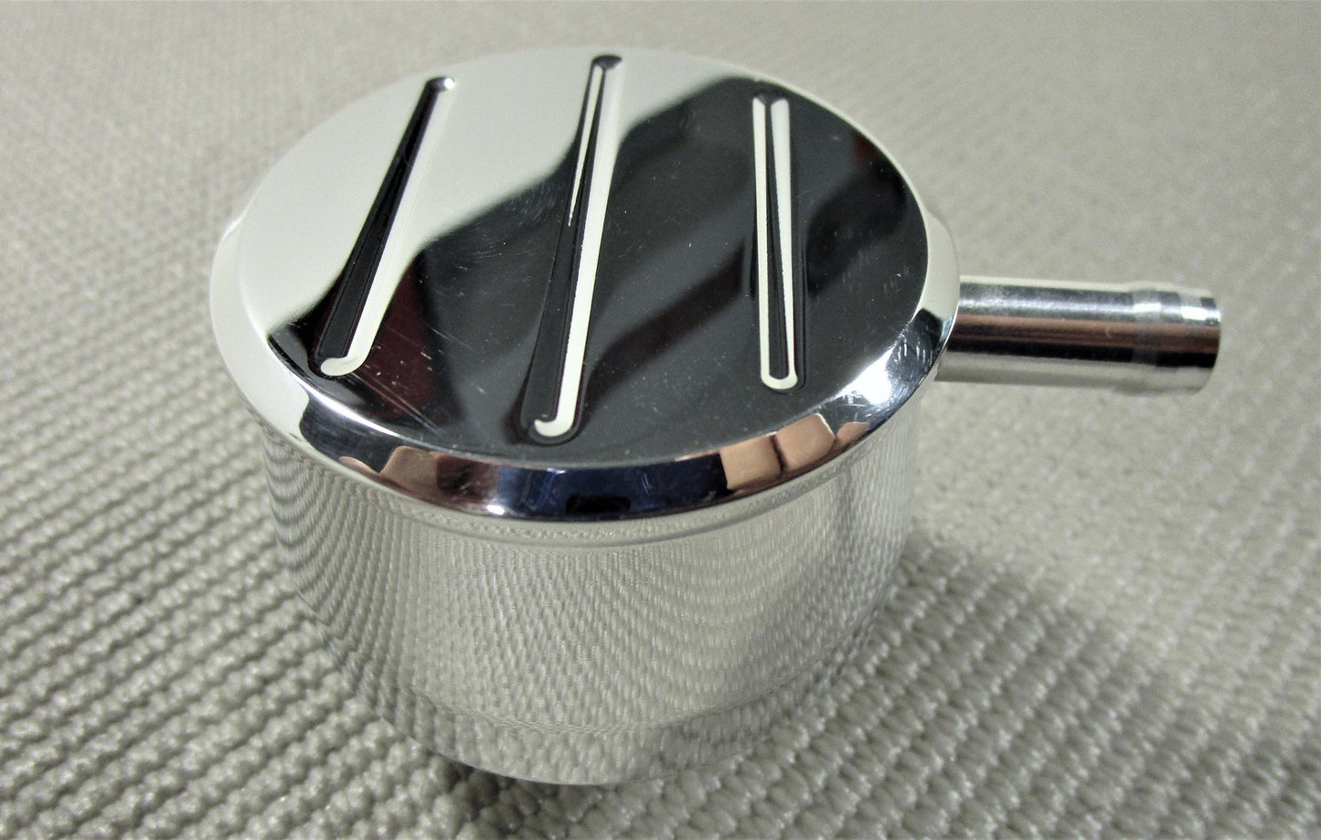 CHEVROLET FORD HI-SHINE POLISHED BILLET ALUMINUM BALL MILLED PCV BREATHER VALVE