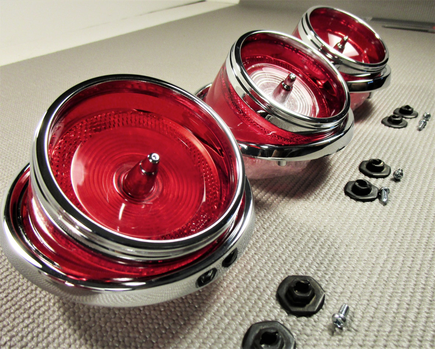 1965 CHEVROLET IMPALA TAIL LAMP LIGHT LENS & HI-SHINE CHROME TRIM RING BEZEL SET